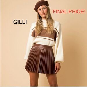 🔥PRICE IS FIRM!🔥NEW Gilli Pleated Vegan Leather Mini Skirts